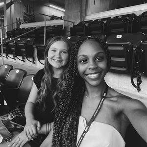 Meet your Posher, Riley